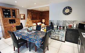 Gite Du Cafe Truchet